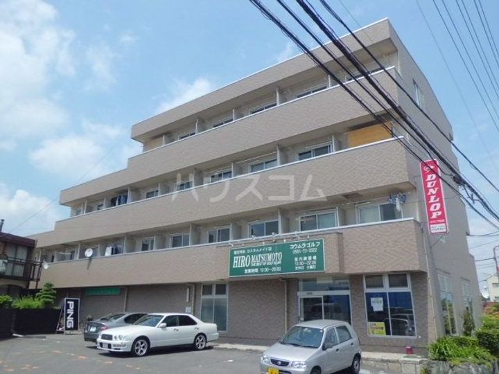 ゴルフランドの外観