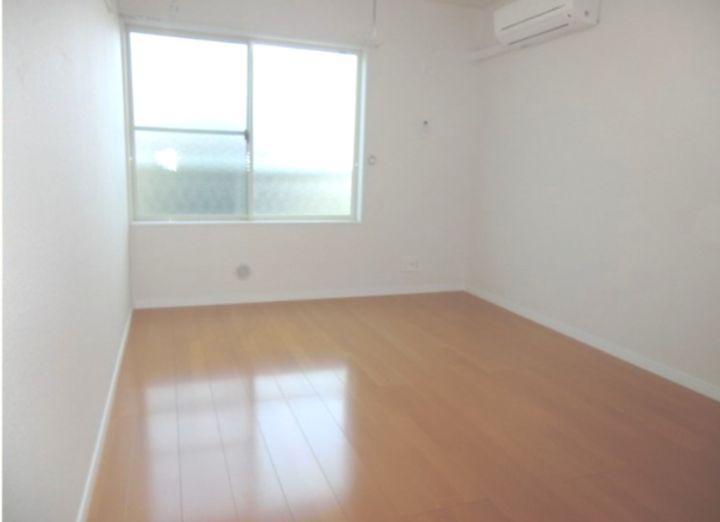 千葉県松戸市松戸(アパート)の賃貸物件の居間