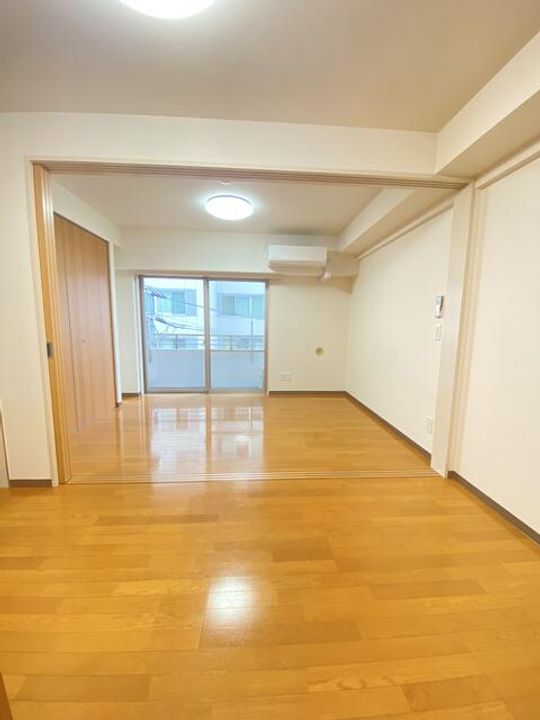 東京都江戸川区松島3(マンション)の賃貸物件の居間