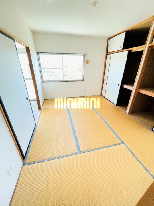 サンコーポ三園の内装