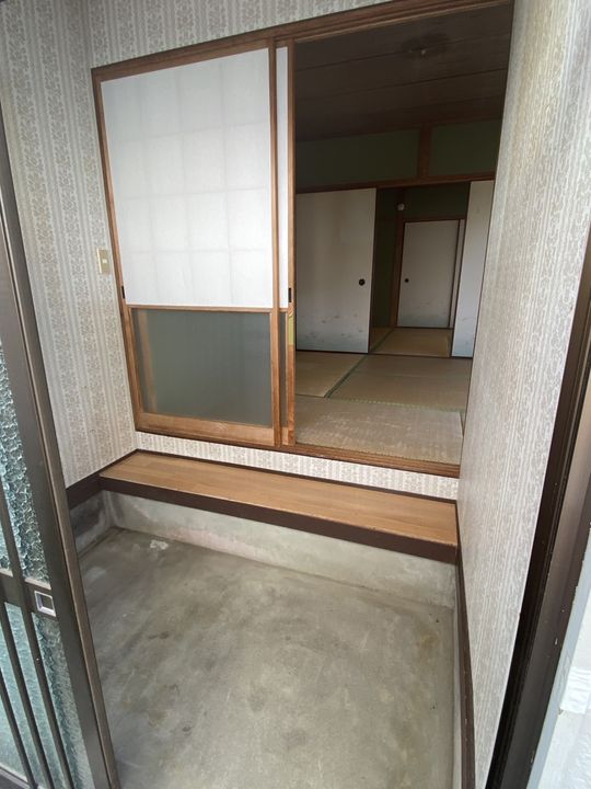 宮崎県北諸県郡三股町稗田(一戸建)の賃貸物件の玄関