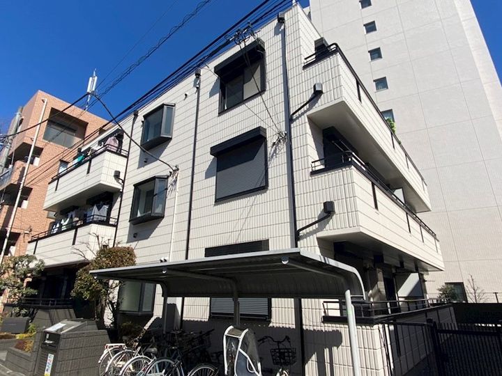 東京都世田谷区給田3(マンション)の賃貸物件の外観