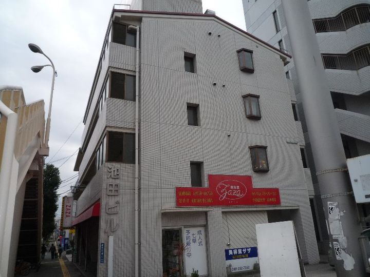 池田ビル(郡元3丁目)の地図