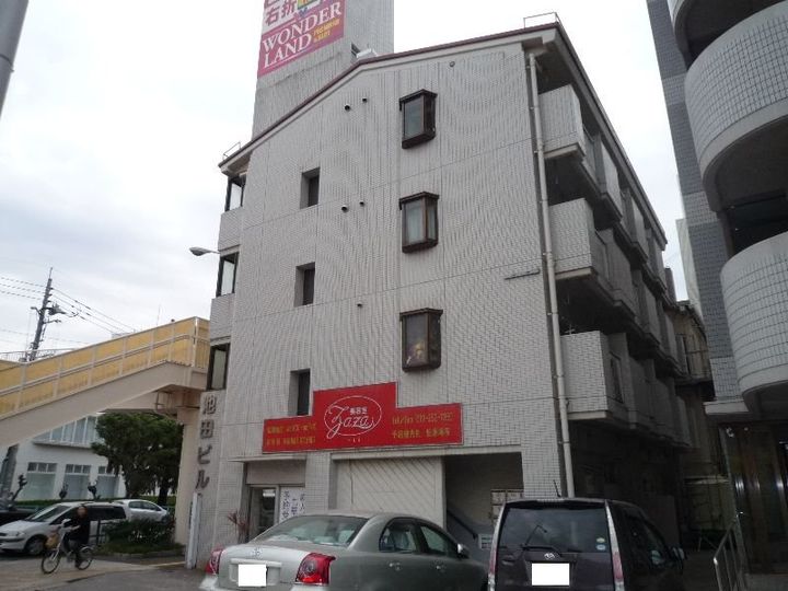 池田ビル(郡元3丁目)の外観