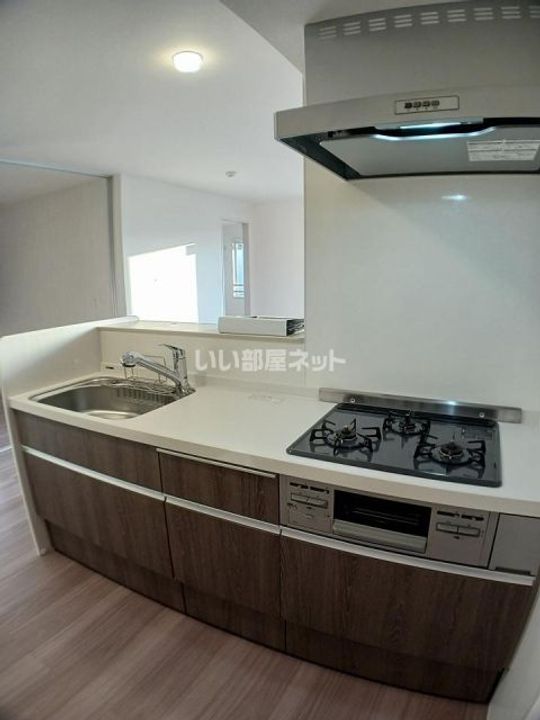 シャルマン東三国ヶ丘のキッチン