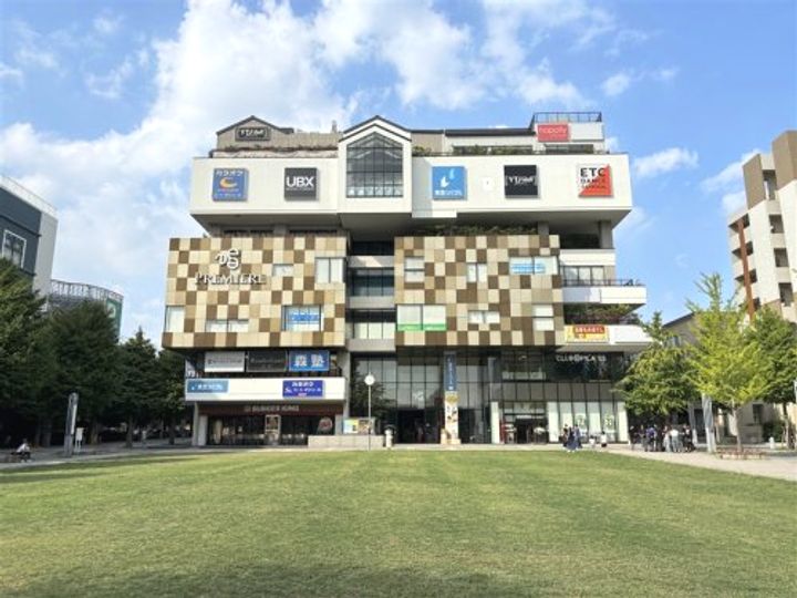 グリーンパーク西の周辺
