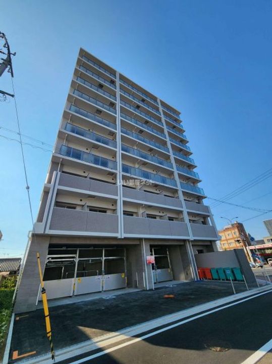 大阪府堺市堺区陵西通(マンション)の賃貸物件の外観