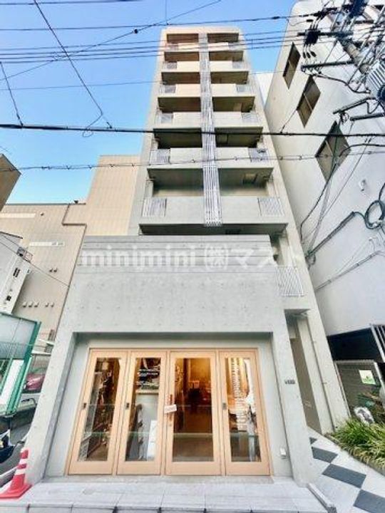 大阪府大阪市西区京町堀1(マンション)の賃貸物件の外観