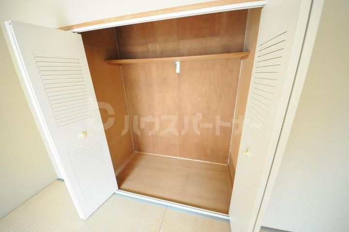 ブルーヒルズAの内装