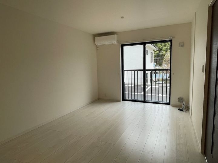 愛知県常滑市字椎草南割(一戸建)の賃貸物件の居間