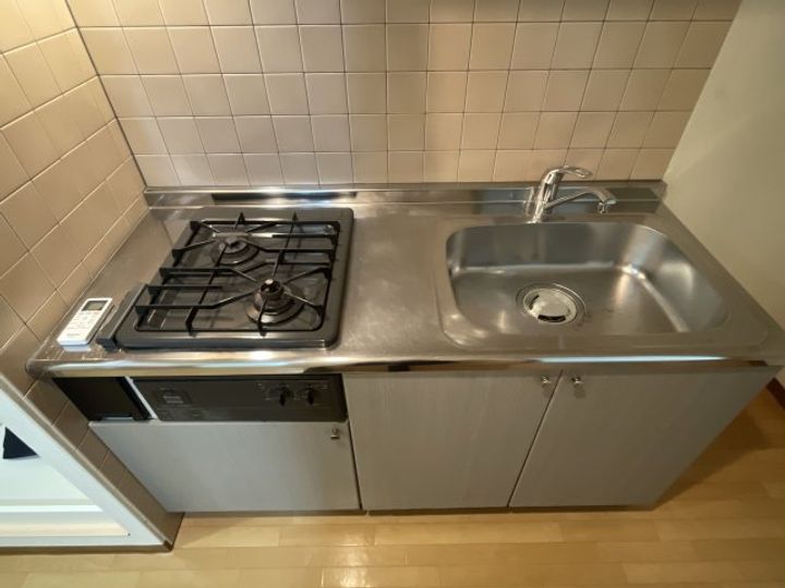 コートシマ A棟のキッチン