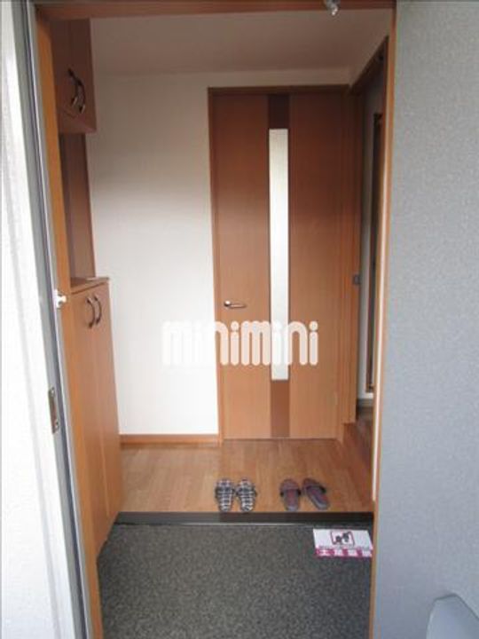 コンフォート宮前の玄関