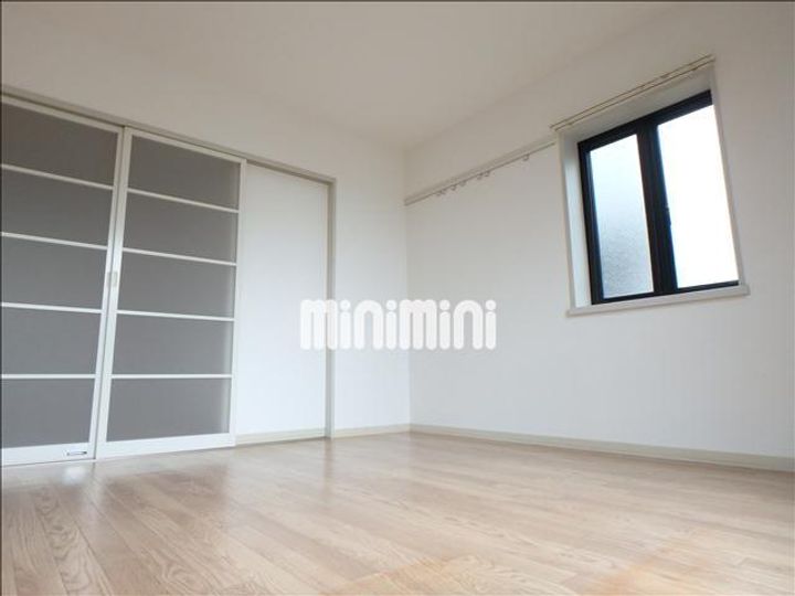 ヒルトップ金沢文庫IIの内装