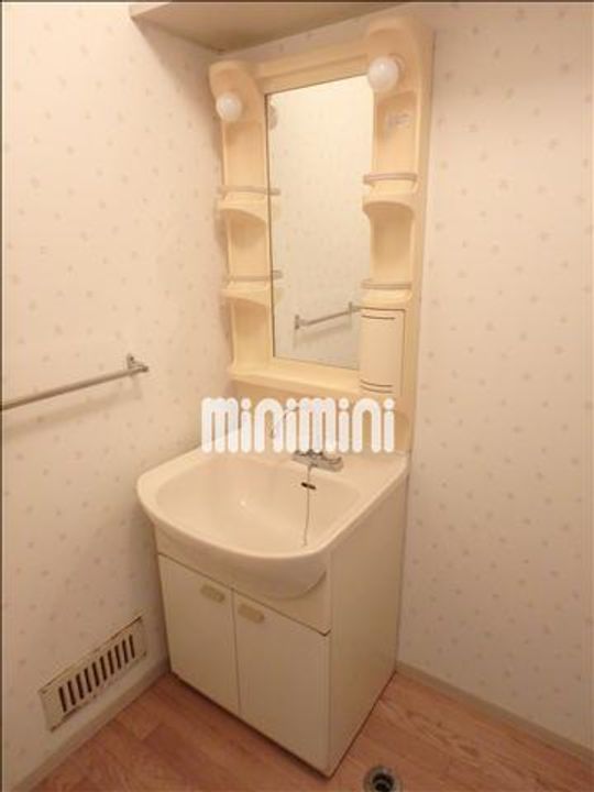 ヒルトップ金沢文庫IIの内装