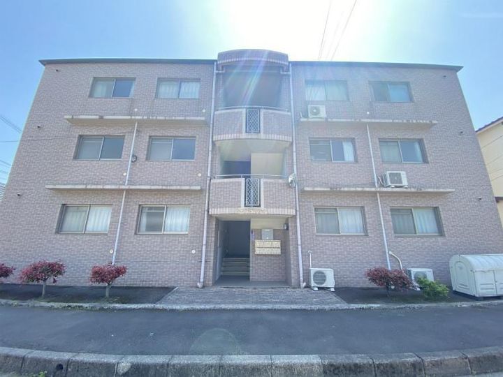 WISTERIAマンションIの外観