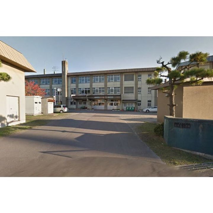 ホワイトハイツDの周辺