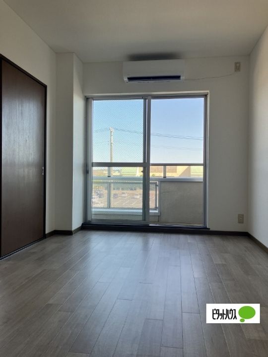 プラタナス30の居間