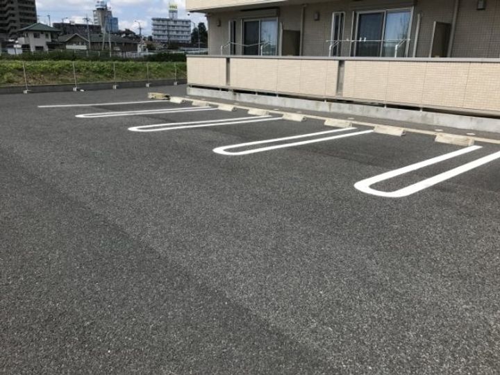 クレストコート Bの地図