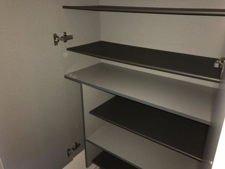 クレストコート Bの玄関