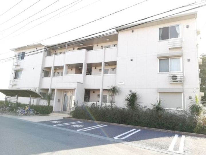 埼玉県草加市青柳6(アパート)の賃貸物件の外観