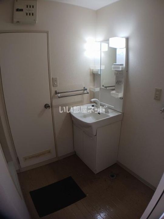 フレグランス竹原 B棟の内装