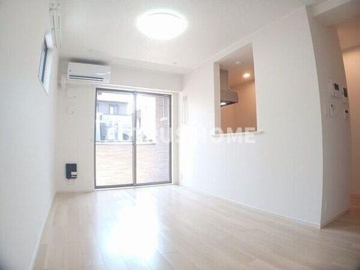 大阪府大阪市東住吉区照ケ丘矢田3(アパート)の賃貸物件の居間