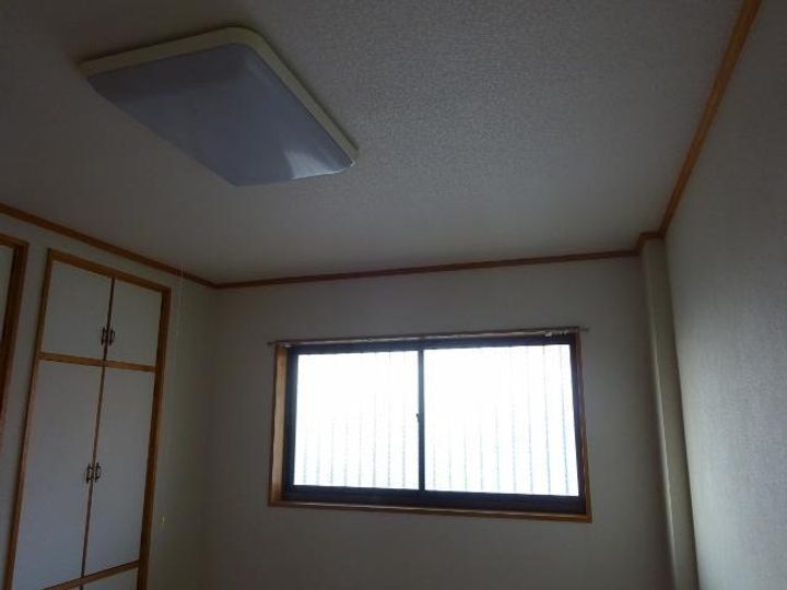 ルピナスの内装