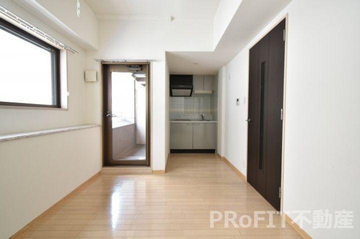 ラナップスクエア難波南の居間