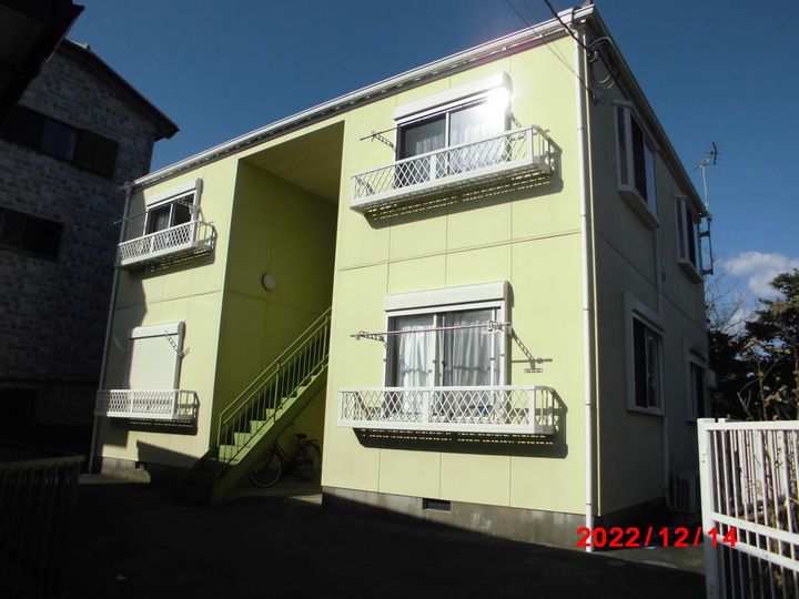 西小川グリーンパレスの外観