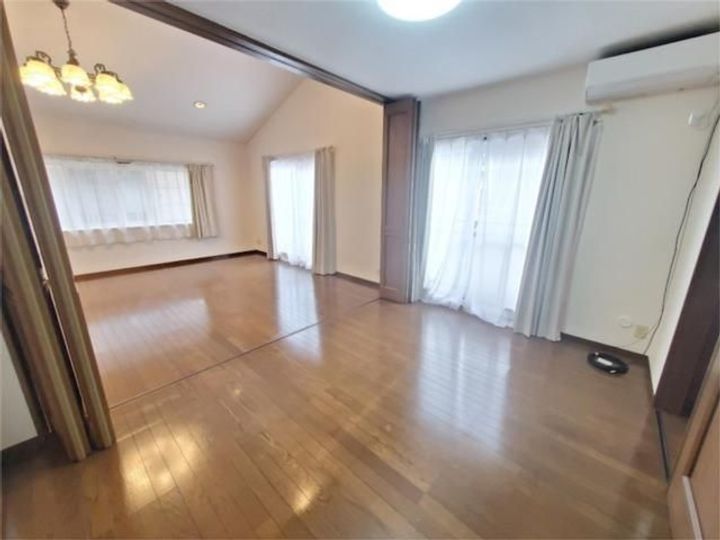 エーデルワイスの居間