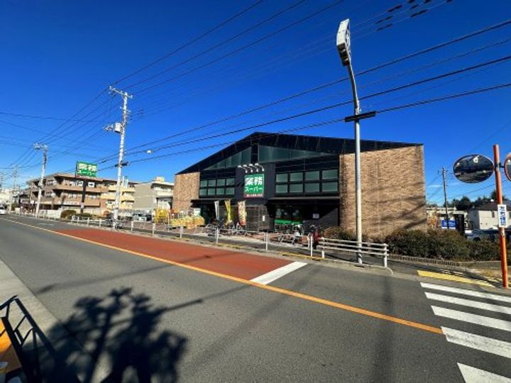 ディールーム八幡町の周辺