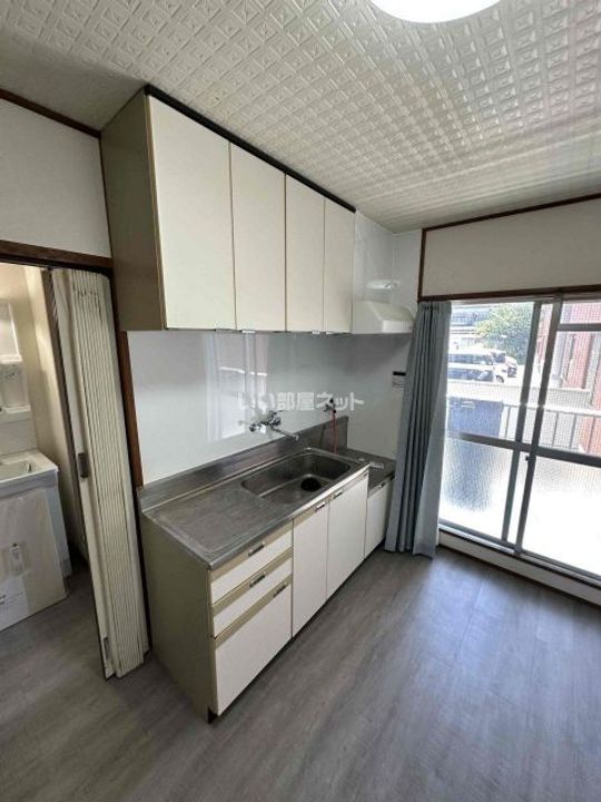 兵庫県淡路市志筑(マンション)の賃貸物件のキッチン