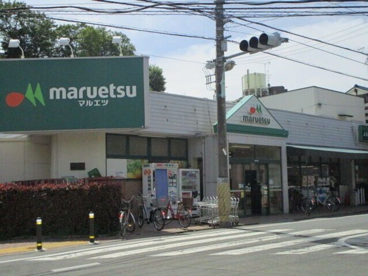 ノーブルハイムの周辺