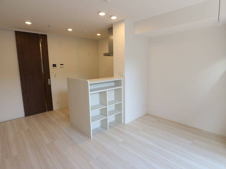 神奈川県大和市深見台4(アパート)の賃貸物件の居間