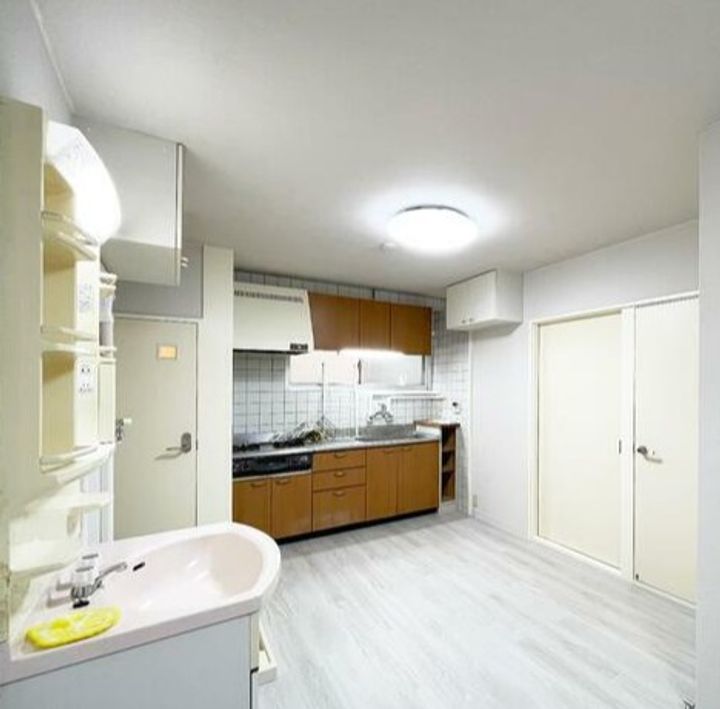 東京都台東区根岸4(マンション)の賃貸物件の居間