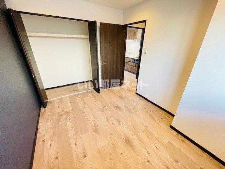 C.peace 1948の内装