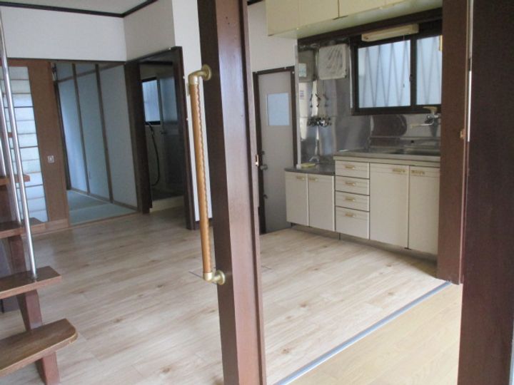 兵庫県神戸市北区鈴蘭台東町2(一戸建)の賃貸物件の居間