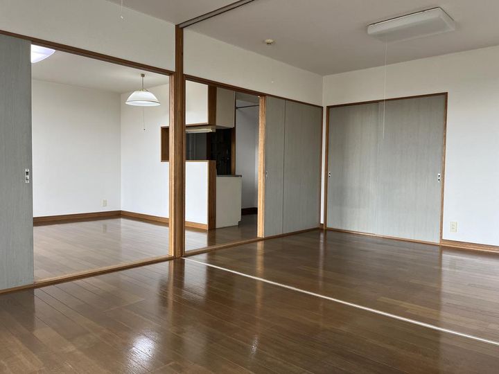 北海道旭川市川端町五条8(アパート)の賃貸物件の居間