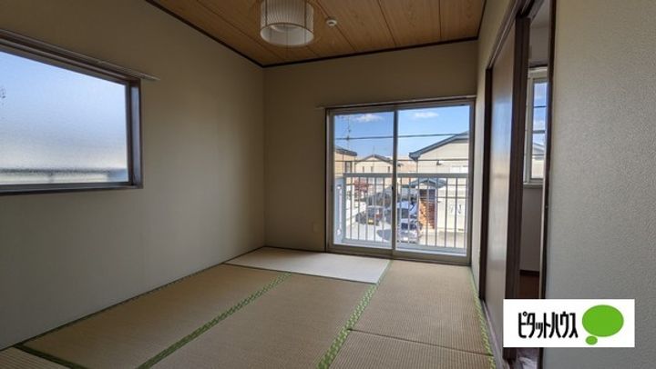 境ハイツラビリンスの居間