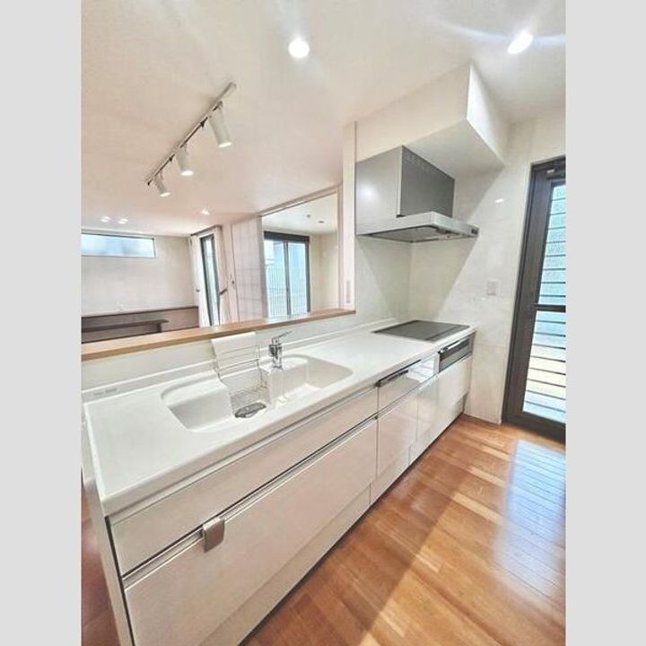 愛知県長久手市岩作三ケ峯(一戸建)の賃貸物件のキッチン