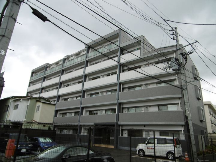 アーバンフラッツ小田原の外観