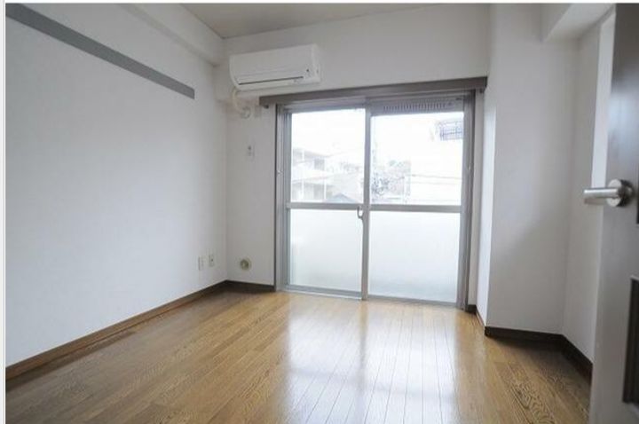 リバーサイドKUJIの居間