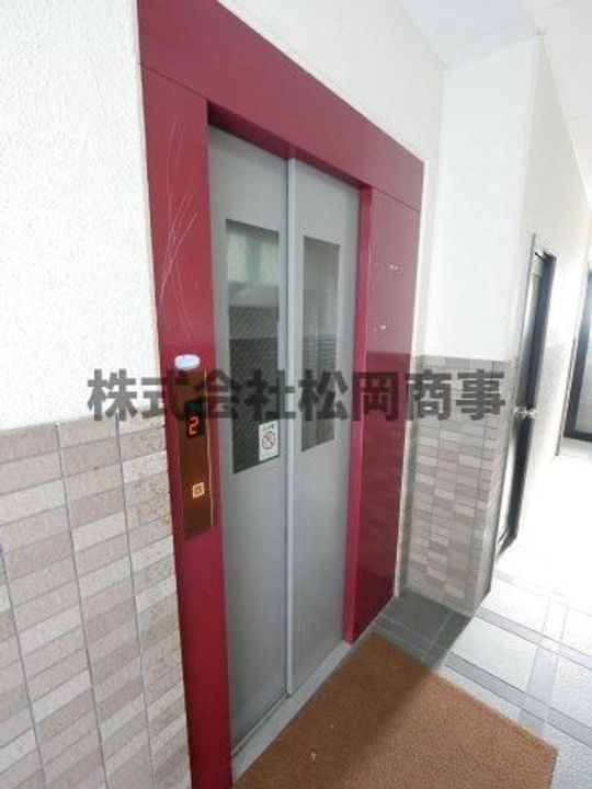 サン・ウエストくらの地図