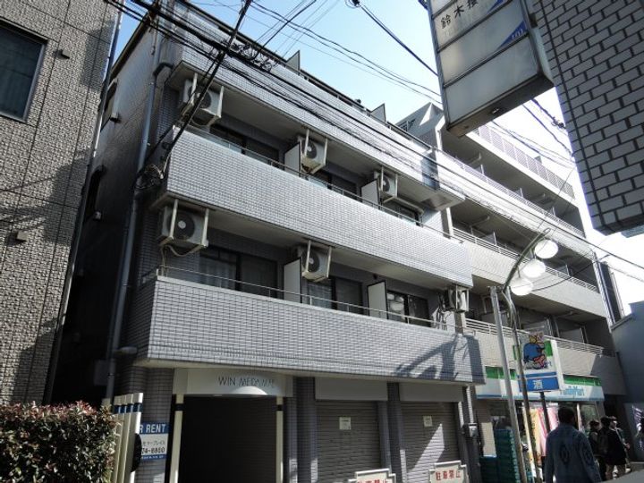 東京都世田谷区松原1(マンション)の賃貸物件の外観