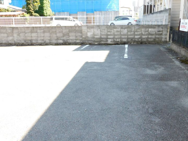 レジデンスタナイの地図