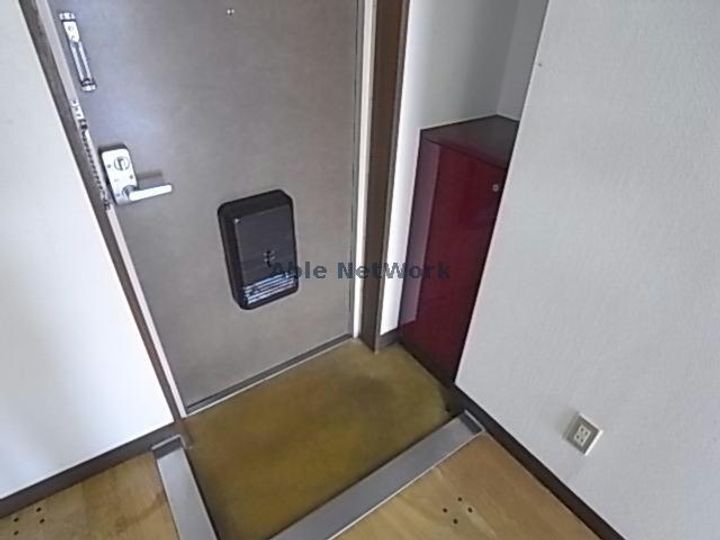 岐阜県岐阜市黒野(マンション)の賃貸物件の玄関