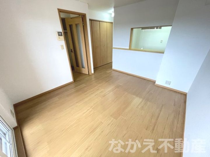 徳島県阿南市見能林町浜浦(アパート)の賃貸物件の居間