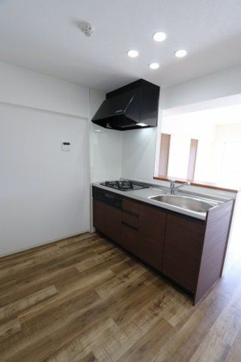 伊藤ハイツ 501号室のキッチン