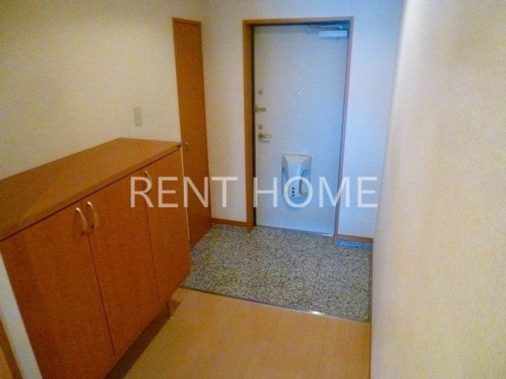 コートレジデンスの玄関