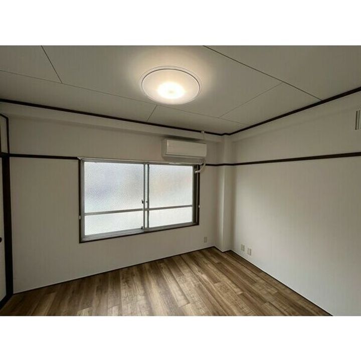 ネログリージョの内装